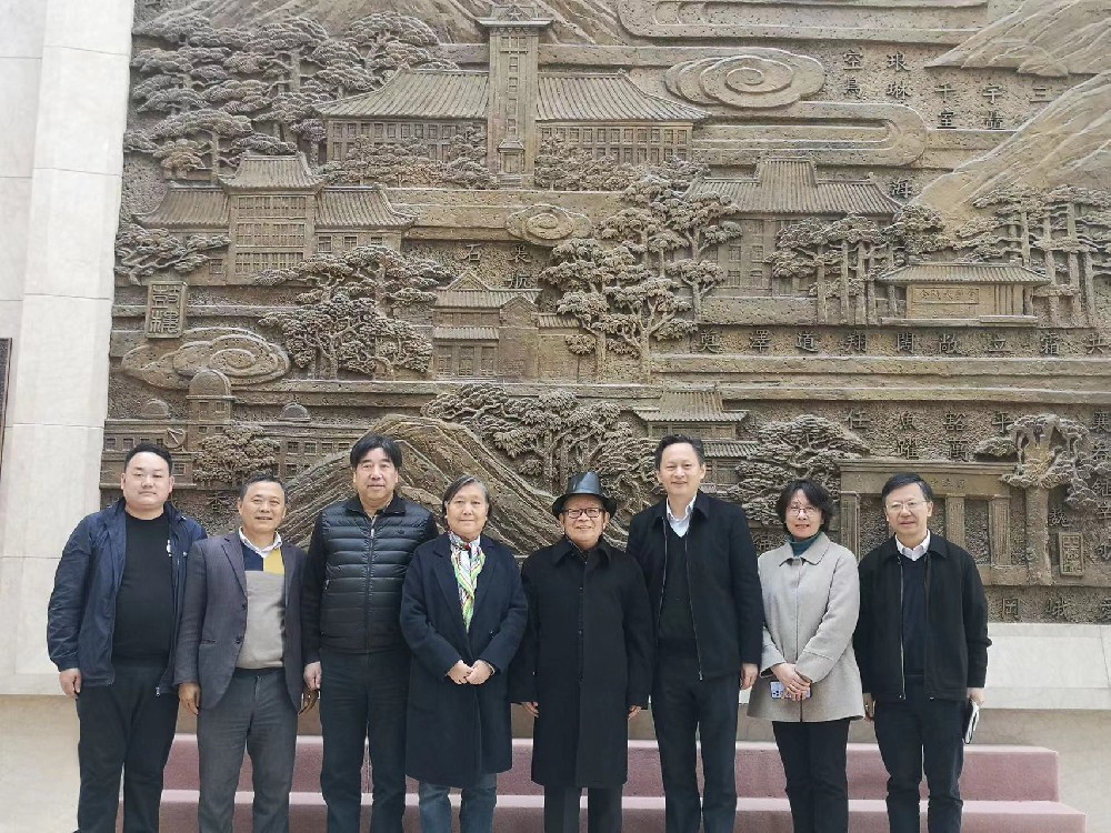 南京大學副校長鄒亞軍與思成古建召開南大仙林校區建設工作會合影